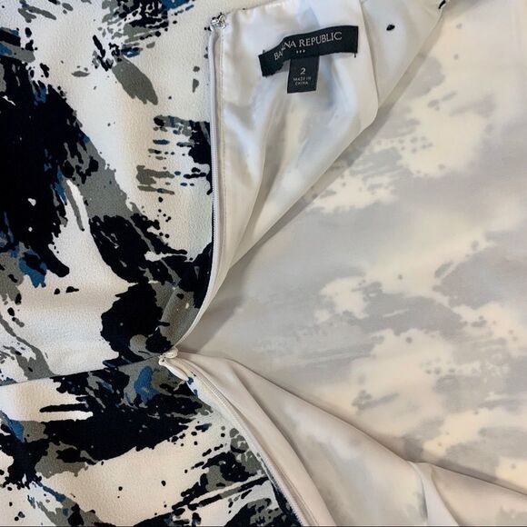 Banana Republic abstract printed crepe pencil skirt professional business career - Picture 5 of 14